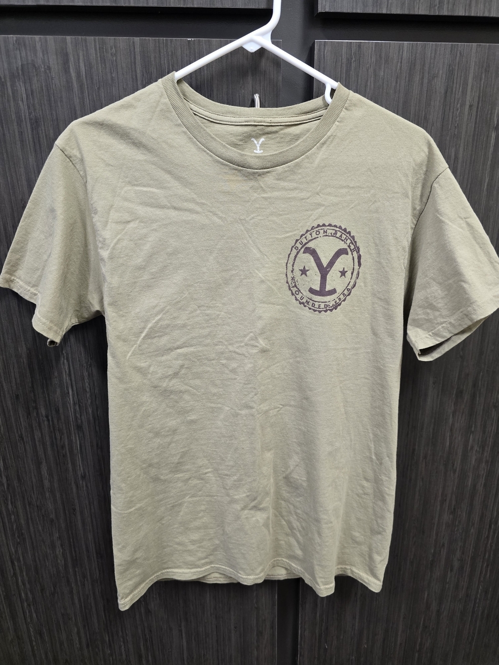 Yellowstone Dutton Ranch Graphic T-Shirt Men's Medium Olive Green